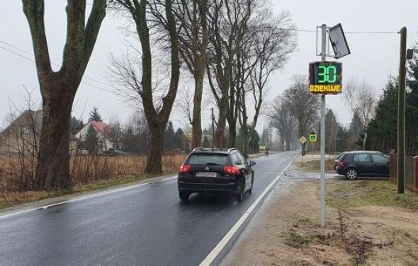 Punkt pomiaru prędkości pojazdów w Laskowicach
