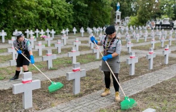 W hołdzie Żołnierzom Armii Krajowej 